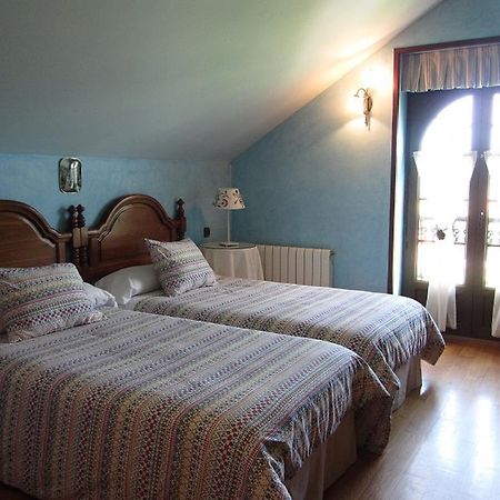 Villa Vivienda Sampedri à Santillana del Mar Chambre photo