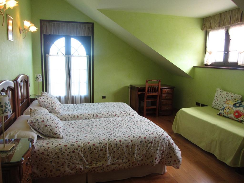 Villa Vivienda Sampedri à Santillana del Mar Chambre photo