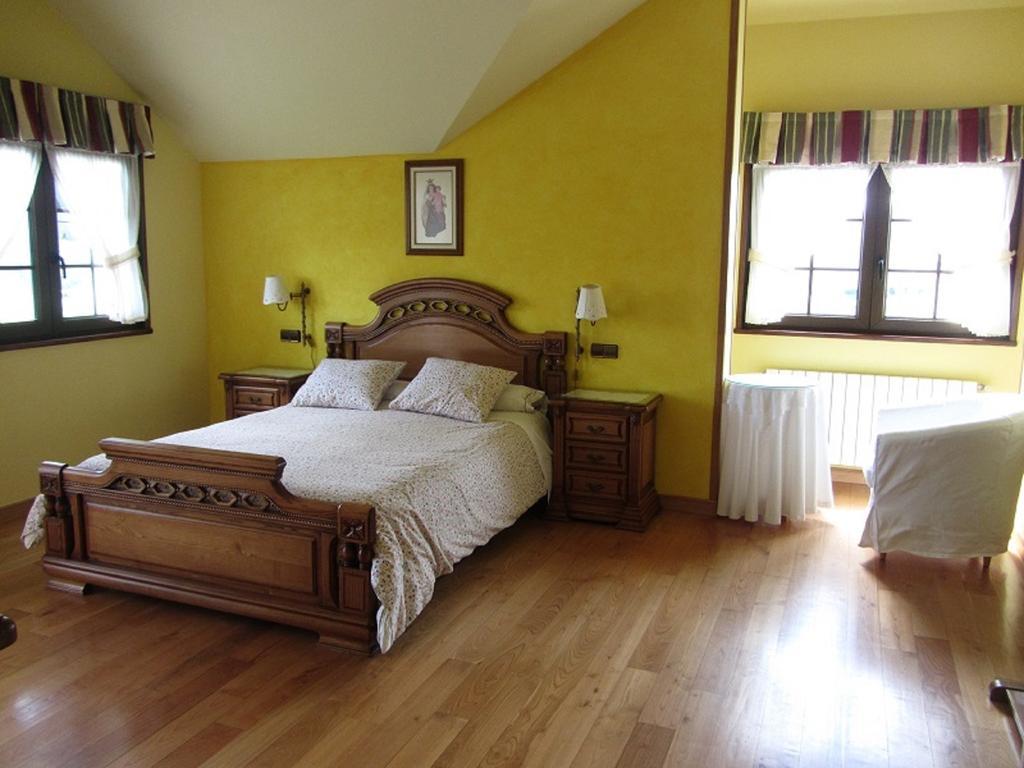 Villa Vivienda Sampedri à Santillana del Mar Chambre photo